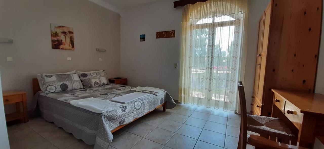 Traditional House Alepis In Areopolis Экстерьер фото